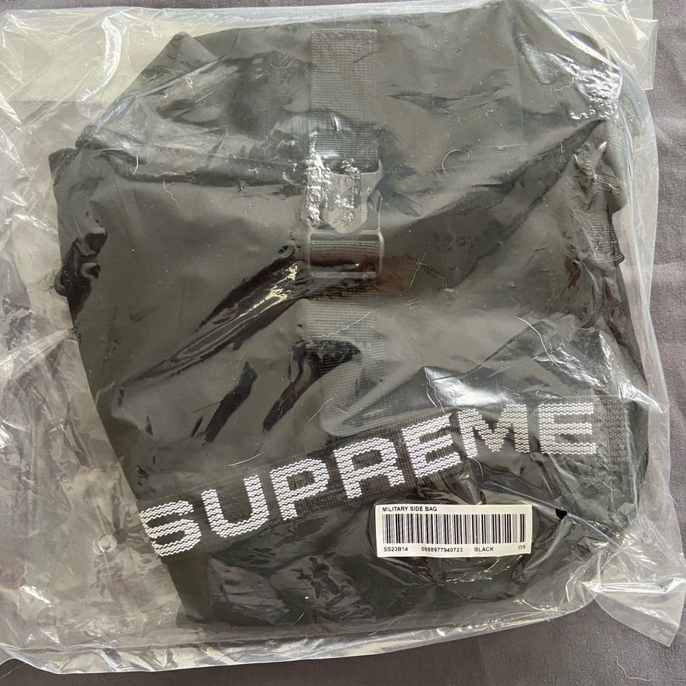 *NWT* Supreme Military Side Bag (Black) SS23